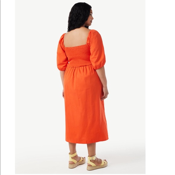 NWT Free Assembly Women's Smocked Midi Dress with Convertible Sleeves - Picture 2 of 10